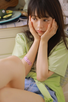 野外妓女脱裤子让老头玩